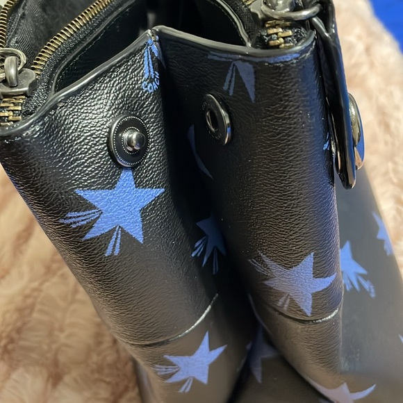 Coach Handbag - Picture 9 of 16